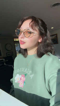 Customer photo 1
